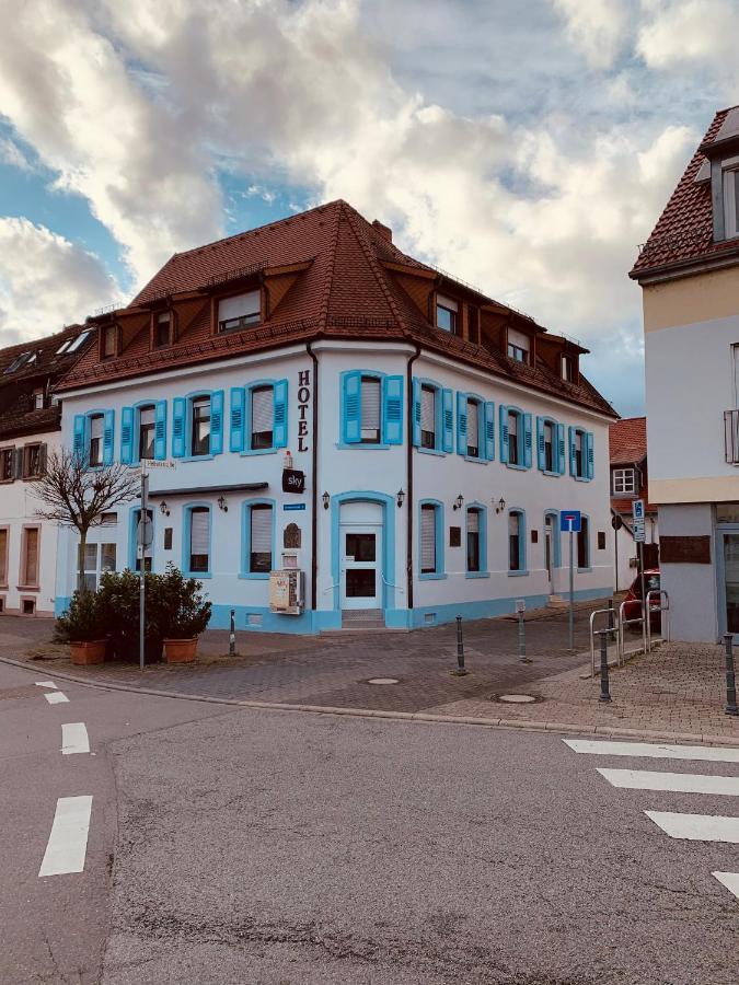 Gaestehaus Kronenstrasse Schwetzingen Bagian luar foto